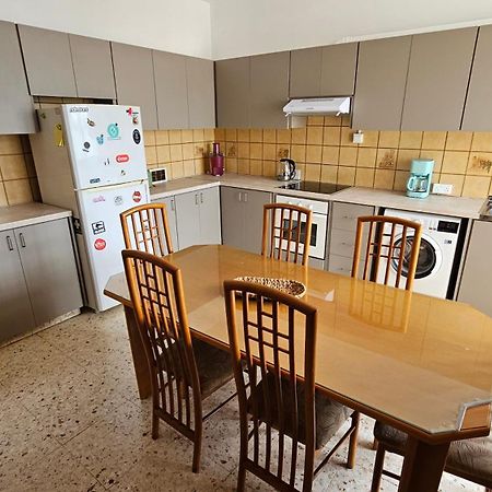 Family Nest In The Heart Of Limassol Villa Luaran gambar