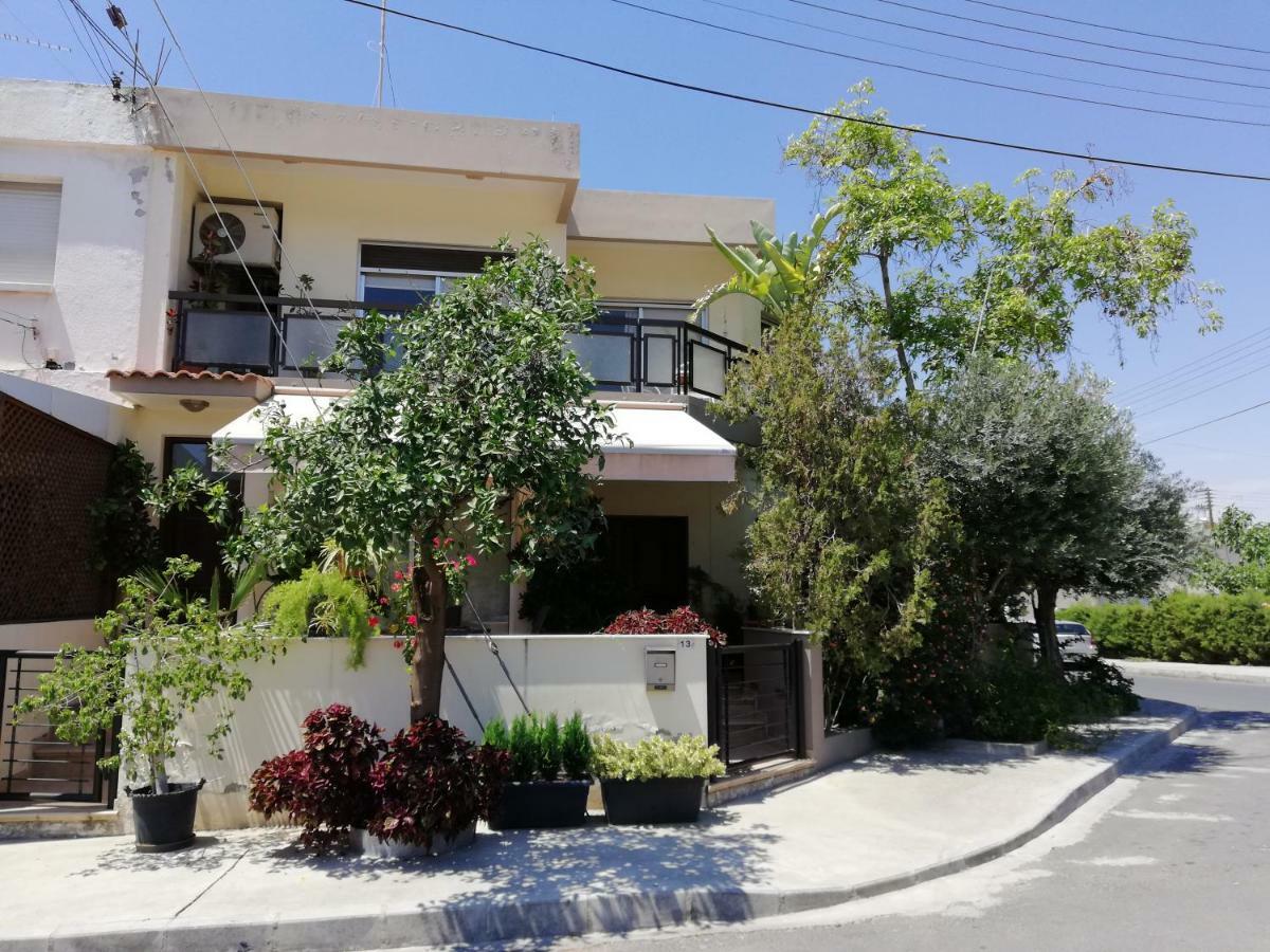 Family Nest In The Heart Of Limassol Villa Luaran gambar